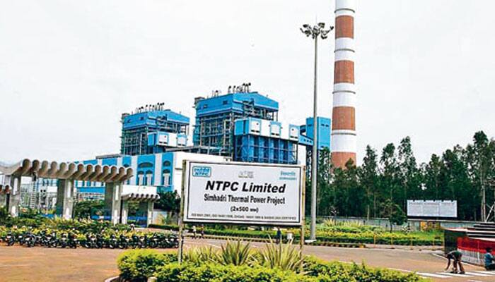Govt gets Rs 5,000 crore from NTPC OFS; retail investors disappoint