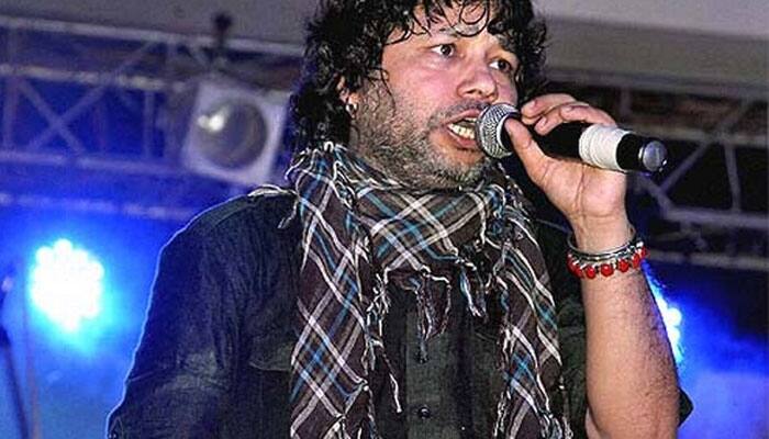 Will never show India in bad light: Kailash Kher
