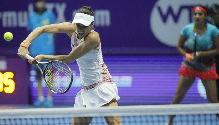 Sania Mirza &amp; Martina Hingis: Santina pair&#039;s 41-match win streak ends; 26-year-old record remains intact