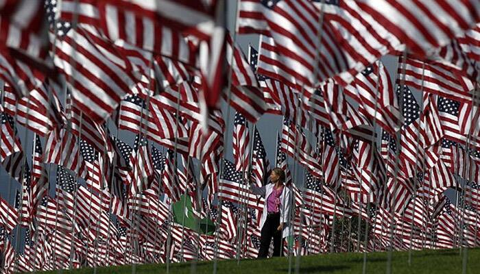 US economy grew surprise 1% in 4th quarter