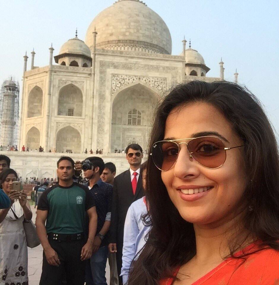 vidya balan :- Outside one of the world's 7 wonders...what Tagore called,a solitary tear suspended on the cheek of time #Tajmahal! pic.twitter