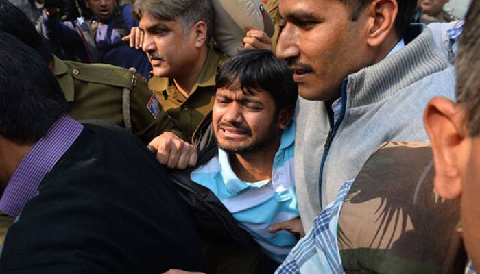 JNUSU president Kanhaiya Kumar walks out of Tihar jail, gets rousing welcome