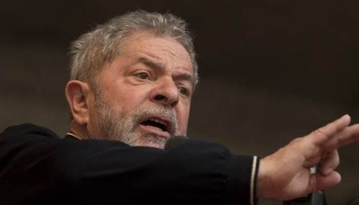 Brazilian ex-president Lula detained in corruption probe