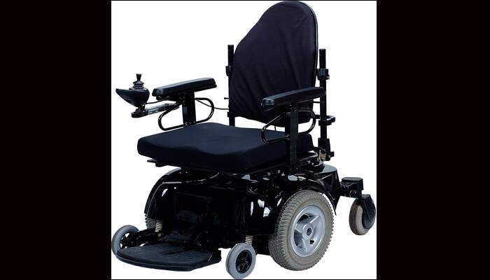 Scientists develop mind-controlled wheelchair