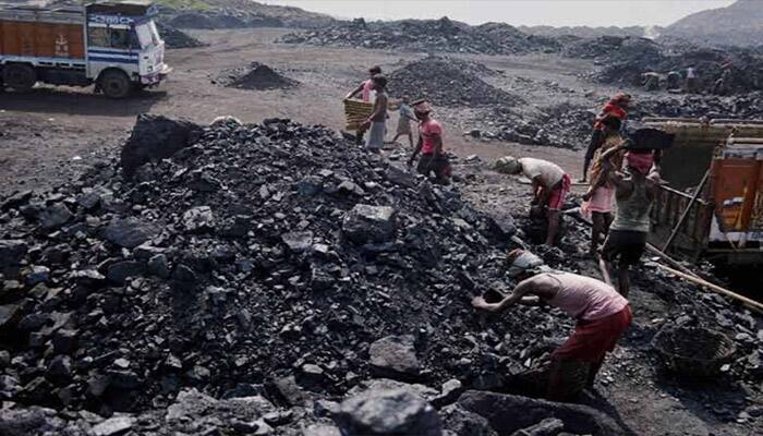 Feb coal imports inch up for first time in 8 months