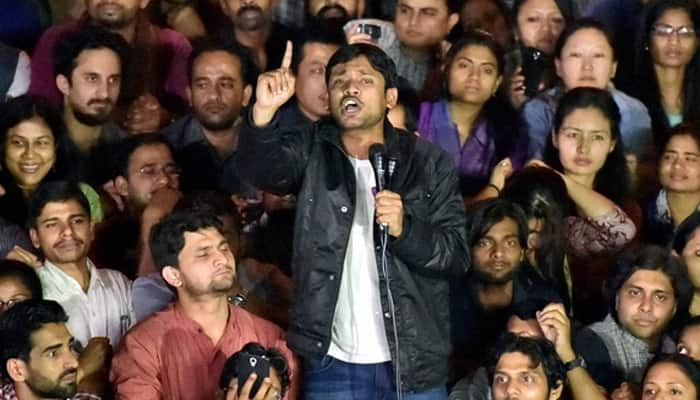 JNU professor exposes Kanhaiya Kumar on his &#039;azadi&#039; speech