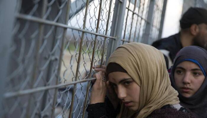 EU, Turkey leaders seek to realise `game-changing` migrant plan