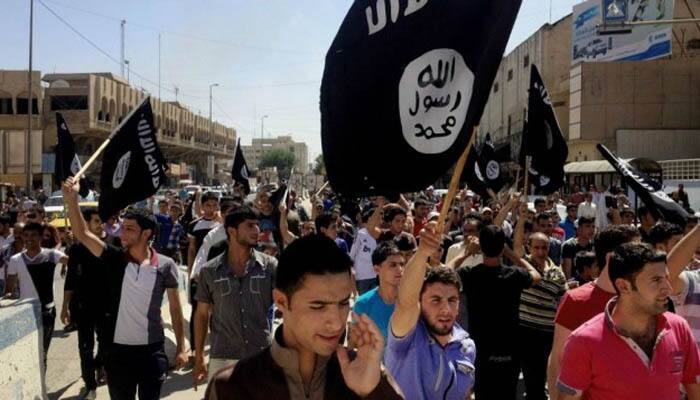 Western security services probe Islamic State identity leak reports