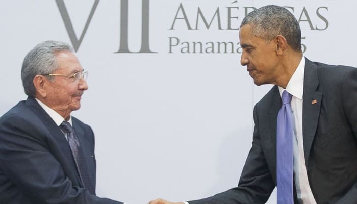 Obama promises human rights talk with Castro