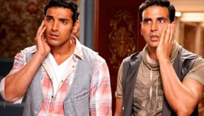 Akshay Kumar is John Abraham&#039;s &#039;guruji&#039;—See pic to believe us!