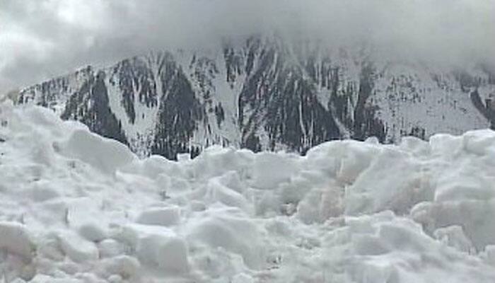 Jammu-Srinagar National Highway cleared for vehicular movement after landslide