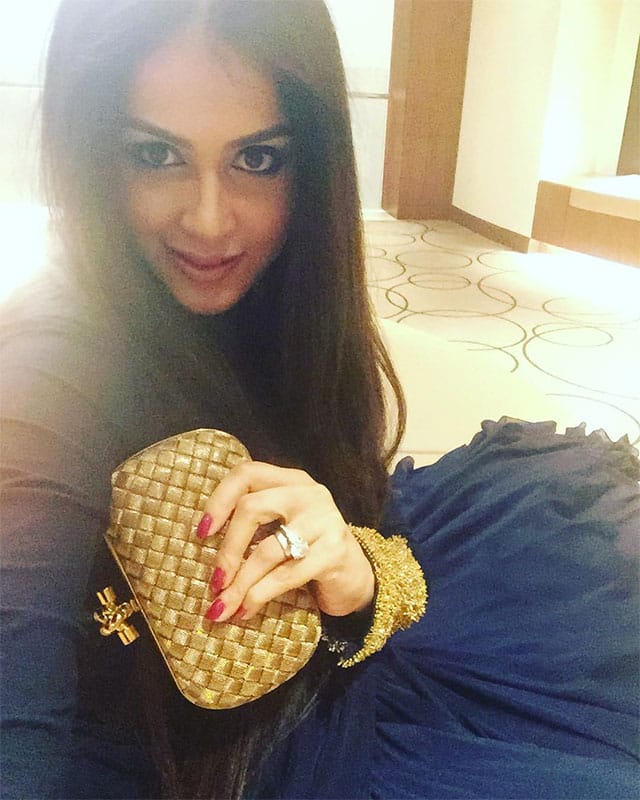 Ready for #Toifa... Thank u @shantanunikhil for my gorgeous dress... Loveeeeee it. Instagram/geneliad