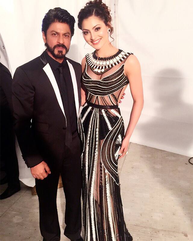 & we both are addicted to #black & #white !!Thnx @iamsrk sir for loving our performance!  #TOIFA #dubai @toifadubai Twitter@URautelaForever