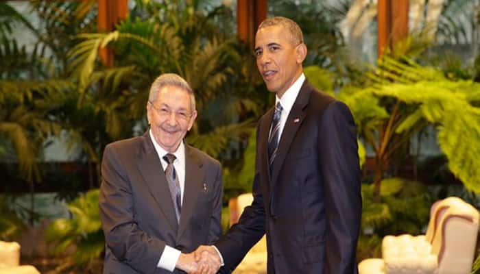 Obama, Castro hold groundbreaking Cuba talks