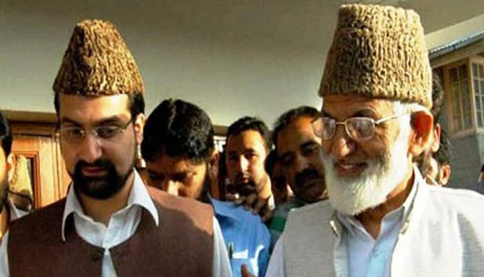 Mirwaiz, Geelani meet Pak envoy Abdul Basit amid uproar over talks with &#039;separatists&#039;