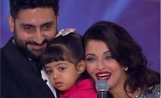 Photo alert! Here is how Abhishek, Aishwarya &amp; Aaradhya celebrated Holi