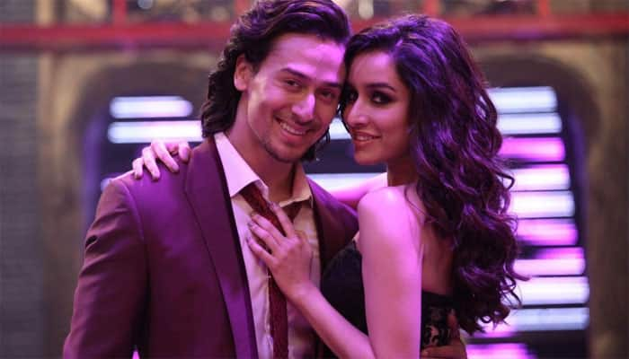 Put your dancing shoes for Tiger Shroff-Shraddha Kapoor&#039;s new peppy track in &#039;Baaghi&#039;! Watch video