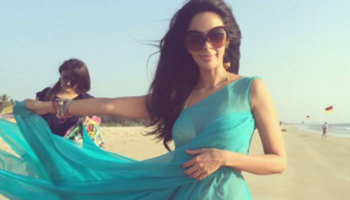 Mallika Sherawat features in American pop star Bruno Mars&#039; parody video! - Watch video 