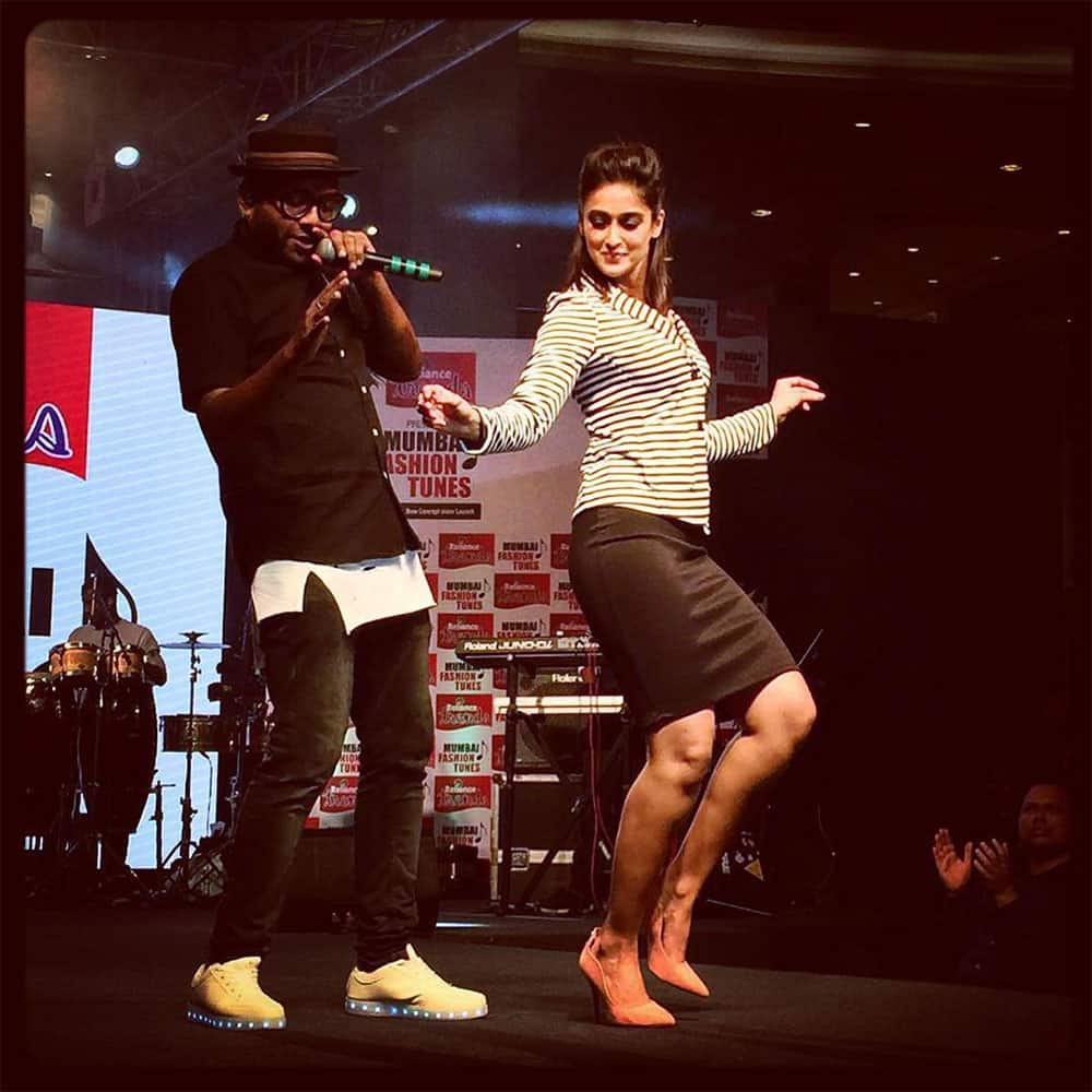 Ileana D'Cruz :- Dudes got some moves!! U gots to dance like no ones watching... Coz they aren't, they're taking these photos of u -instagram