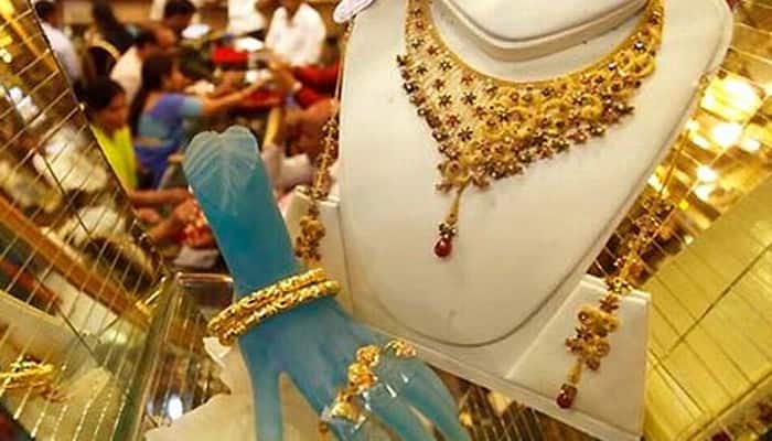 Govt to walk extra mile to see jewellers are not harassed: FM