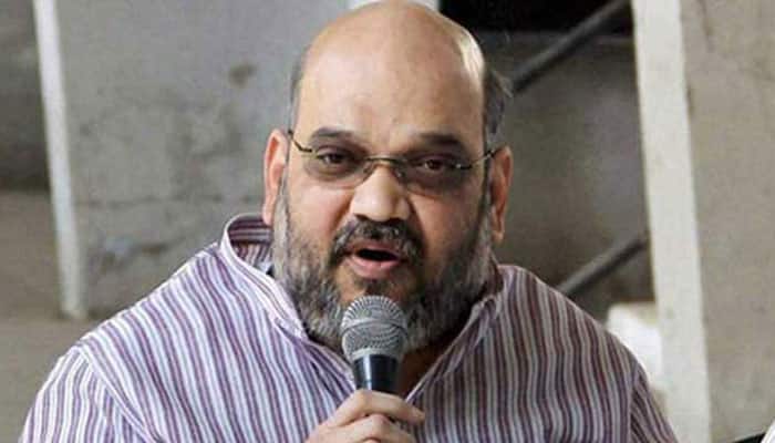 Amit Shah assails Rahul over &#039;Gandhi ours, Savarkar yours&#039; remark