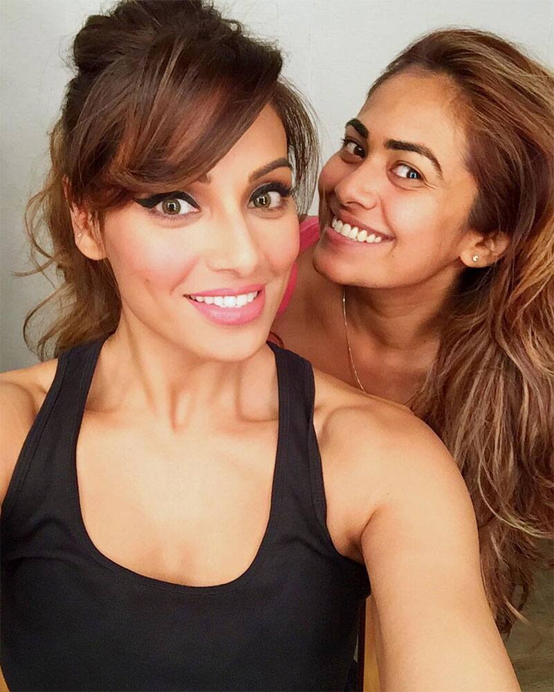 Bipasha Basu :- Smile and the world smiles with you❤ -instagram