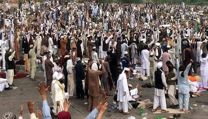 Islamists end protest in Pakistani capital