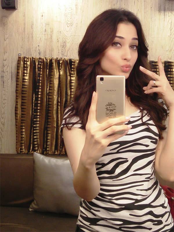 It’s time for #WT20 semi-final match. Super excited! Am cheering with my #OPPOF1 Edition Phone #WT20SelfieExpert