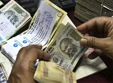 IT dept notifies new ITRs; taxman eyes those earning over Rs 50 lakh