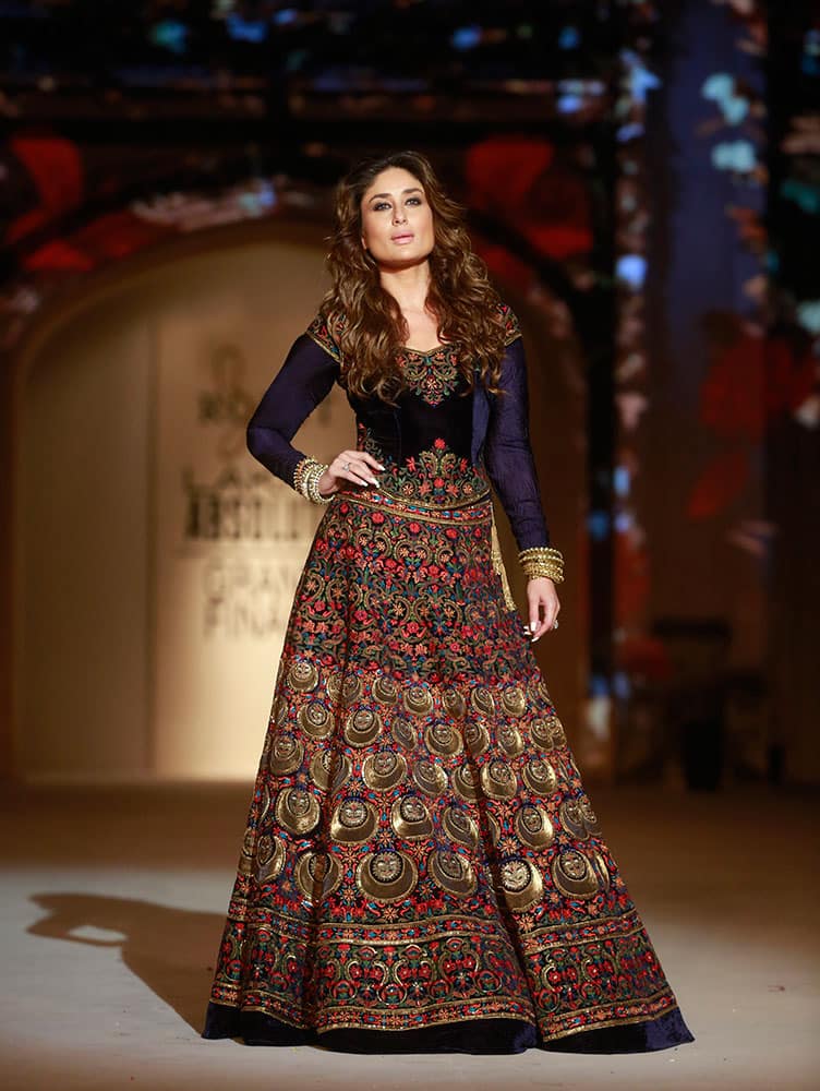 Kareena Kapoor displays creations by Rohit Bal during the grand finale of the Lakme Fashion Week in Mumbai.