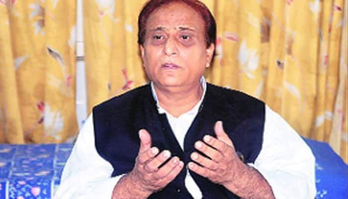 Azam Khan demands Baba Ramdev&#039;s apology for &#039;Bharat Mata Ki Jai&#039; remarks