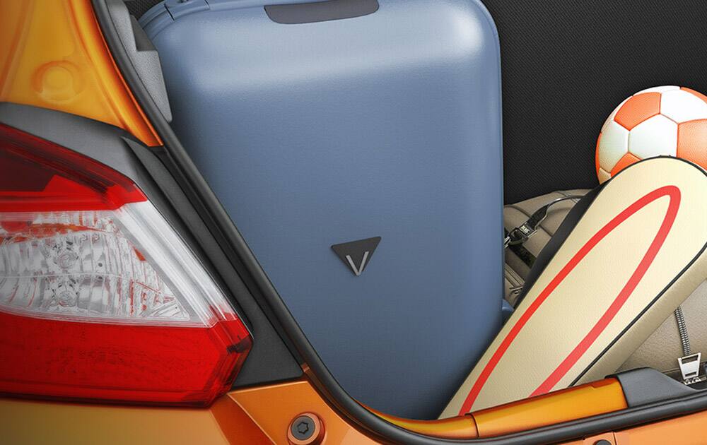 Spacious cargo. (Pic courtesy: http://madeofgreat.tatamotors.com/tiago/)