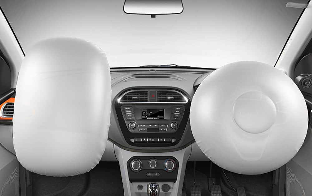 Dual front airbags to enhance the safety of the driver and the co-driver. (Pic courtesy: http://madeofgreat.tatamotors.com/tiago/)