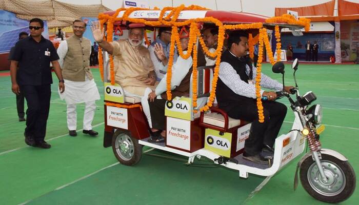 MUST WATCH: PM Narendra Modi seeks promise from e-rickshaw beneficiaries - Know what it is
