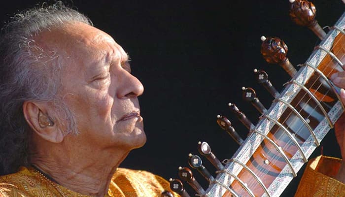 Birth anniversary special: Five times Pandit Ravi Shankar swept us off our feet with his mesmerising music!