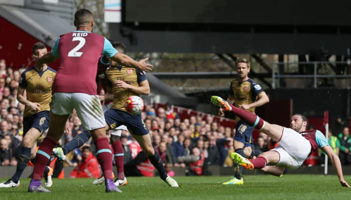 EPL Gameweek 33, Saturday report: Aston Villa cling on, Andy Carroll treble thwarts Arsenal