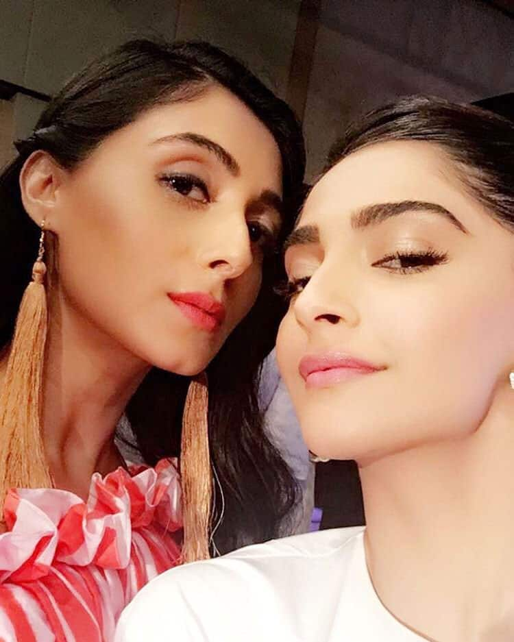 Pernia Qureshi :- ❤ #aboutlastnight @sonamakapoor -instagram