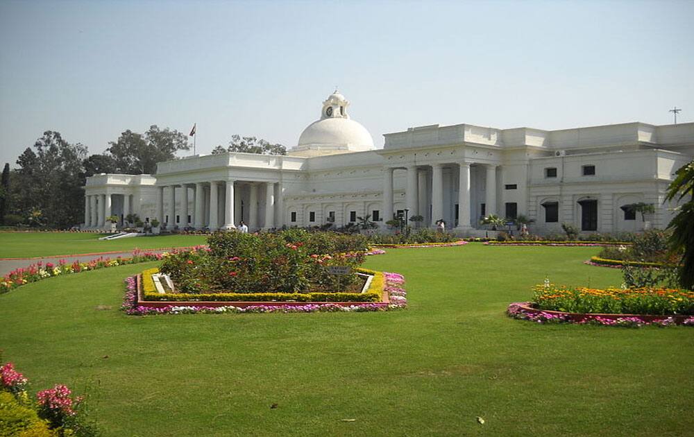 6. IIT Roorkee