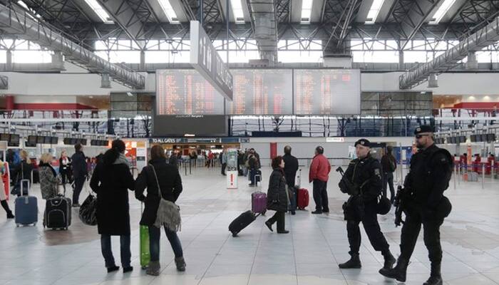 European Parliament approves sharing air passenger data to fight terror