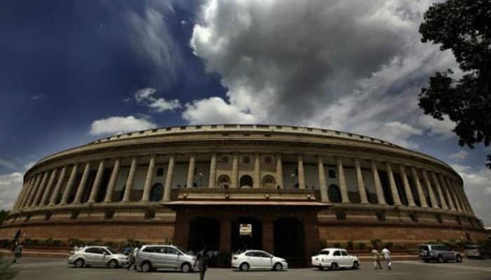 Narada sting row: LS Ethic Committee seeks explanation from TMC MPs