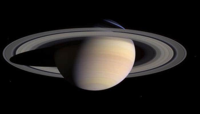 NASA&#039;s Saturn probe detects interstellar dust for first time