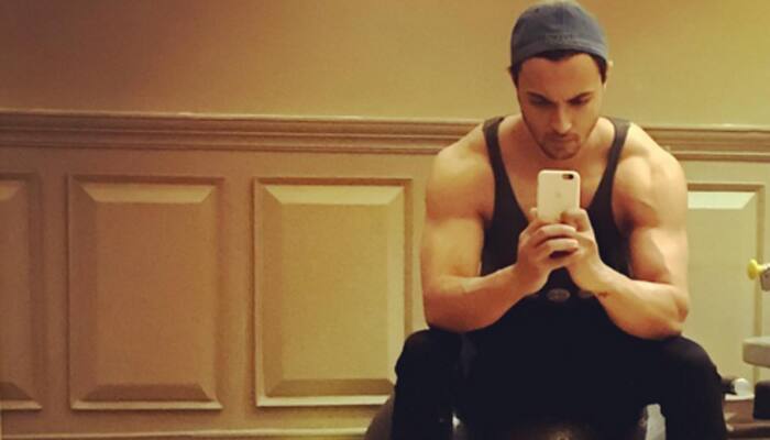 Photo alert! Arpita Khan&#039;s husband Aayush Sharma flaunts well chiseled body 