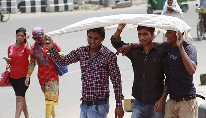 Mercury soars; Delhi, Jamshedpur record season&#039;s highest temperature