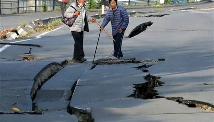Strong earthquake in Ecuador kills 28, neighboring Peru issues tsunami alert