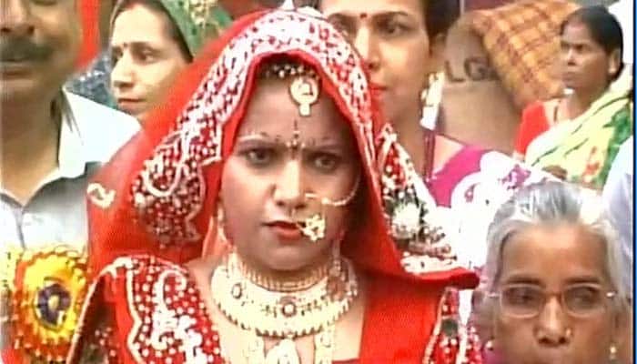 Woman calls off wedding as groom failed to build toilet at home, marries another man