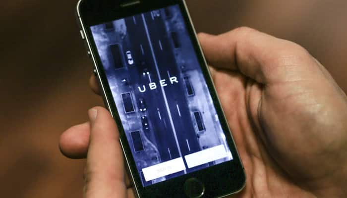 Odd-even scheme: After Arvind Kejriwal&#039;s warning, Uber, Ola temporarily suspend fare surge