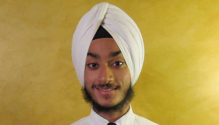 Sikh-American teen forced to remove turban at airport in US