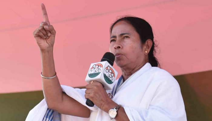 West Bengal Assembly Election 2016: Give lollipops to CPI(M), Mamata Banerjee appeals to voters