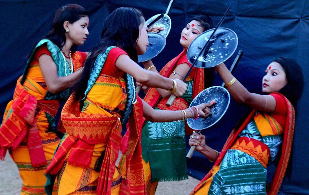 Bodo artists perform during the Sindhu Durg festival at Malvan in Sindhudurg dstict of Maharashtra.
