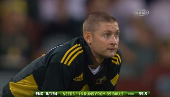 WATCH: Hilarious cricket moment - Runner confuses fielding team!